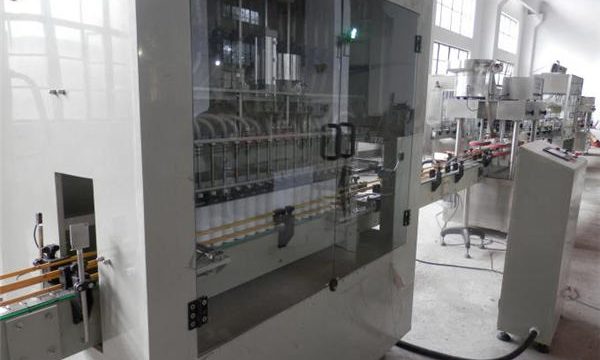 स्टेनलेस स्टील पूर्ण स्वचालित ब्लीच भरने की मशीन
