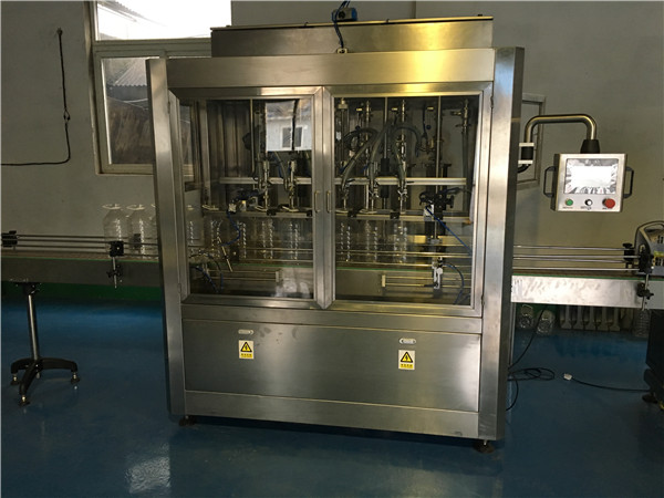 चीन रैखिक प्रकार खाद्य तेल भरने की मशीन