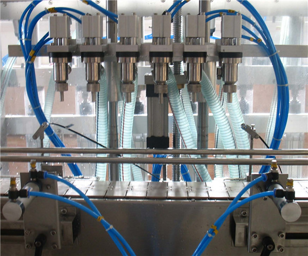 छह प्रमुख स्वचालित तरल भरने की मशीन